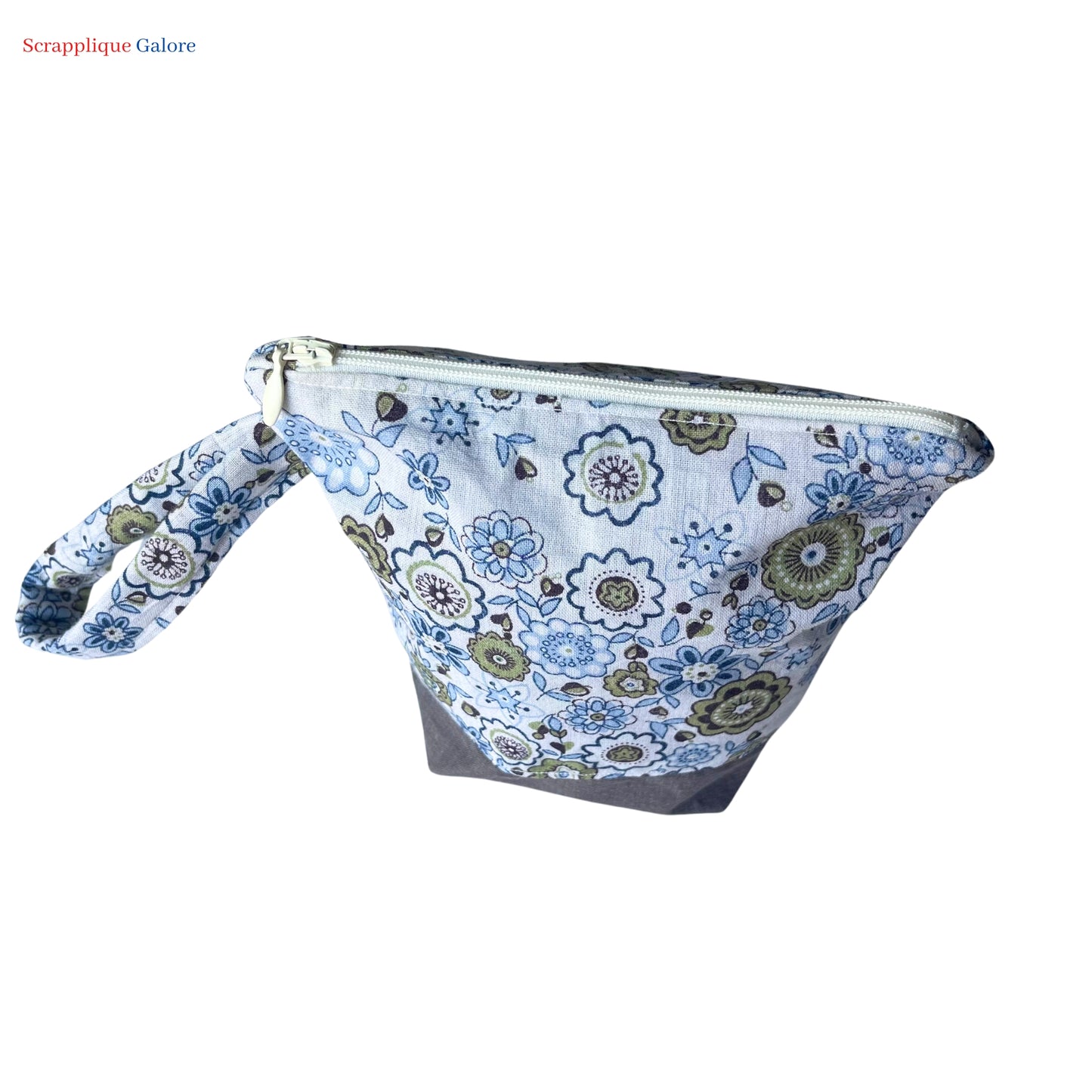 Floral Patchwork Toiletry Organizer Perfect for Travel and Everyday Use